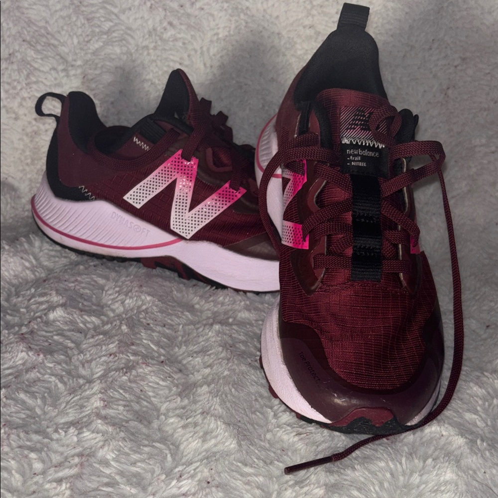 New Balance Women's Athletic Shoes in Burgundy and Pink